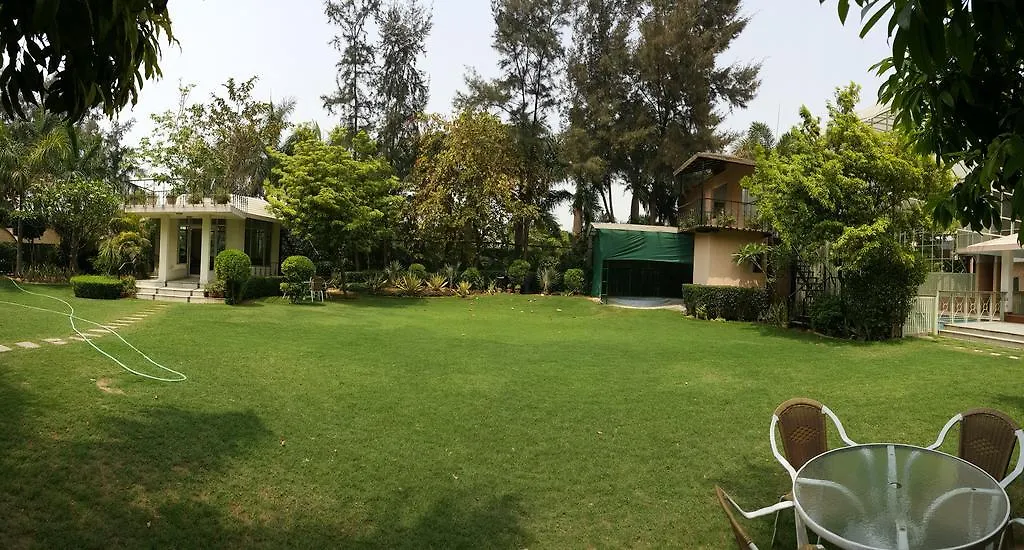 Green Villa Bed & Breakfast-1
